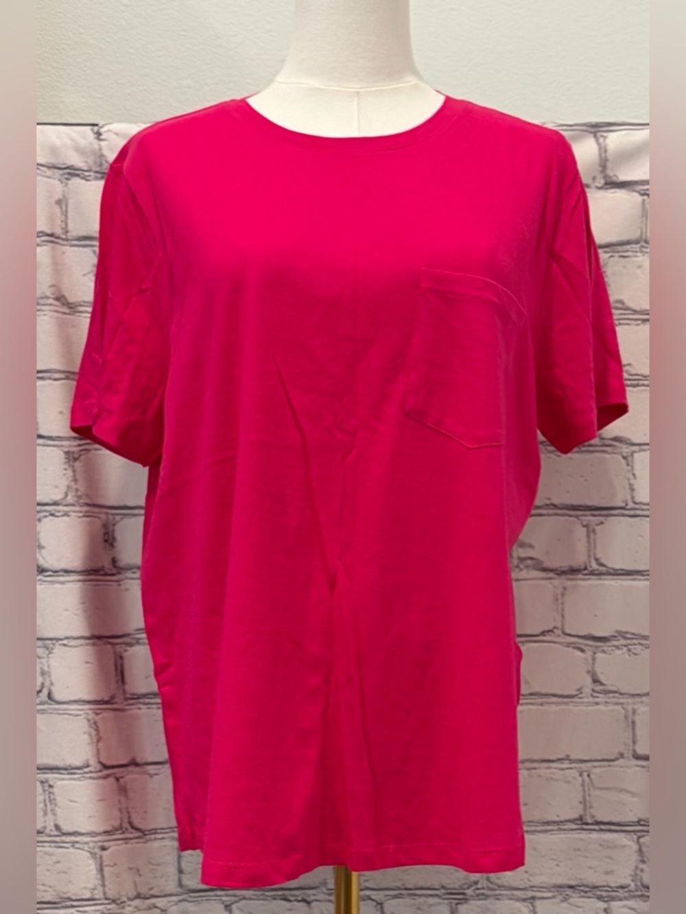 Macy’s Style &Co:Size :XL Women Bright Pink Pocket T-Shirt 100% Cotton